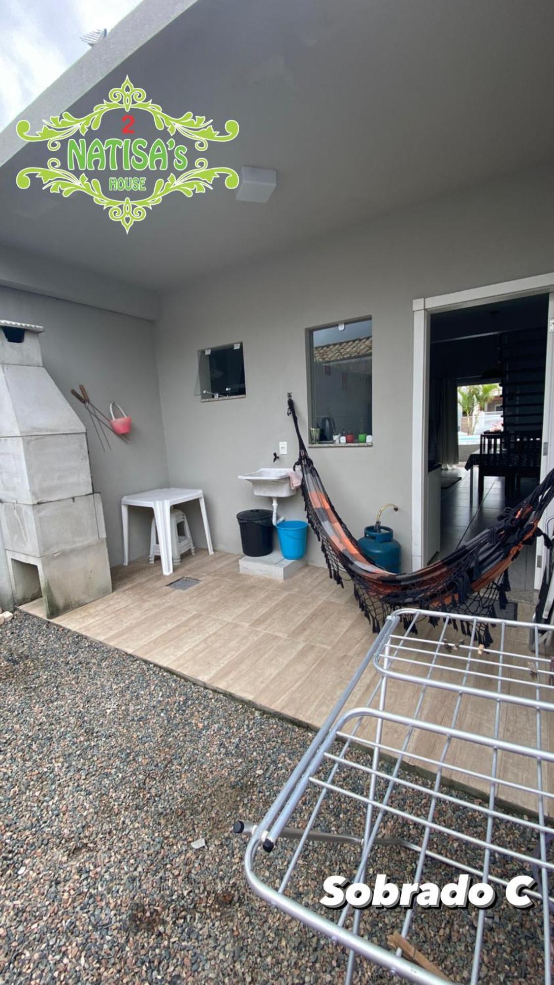Sobrados Aconchegante Com Piscina 