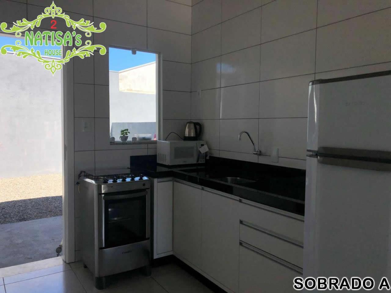 Sobrados Aconchegante Com Piscina 