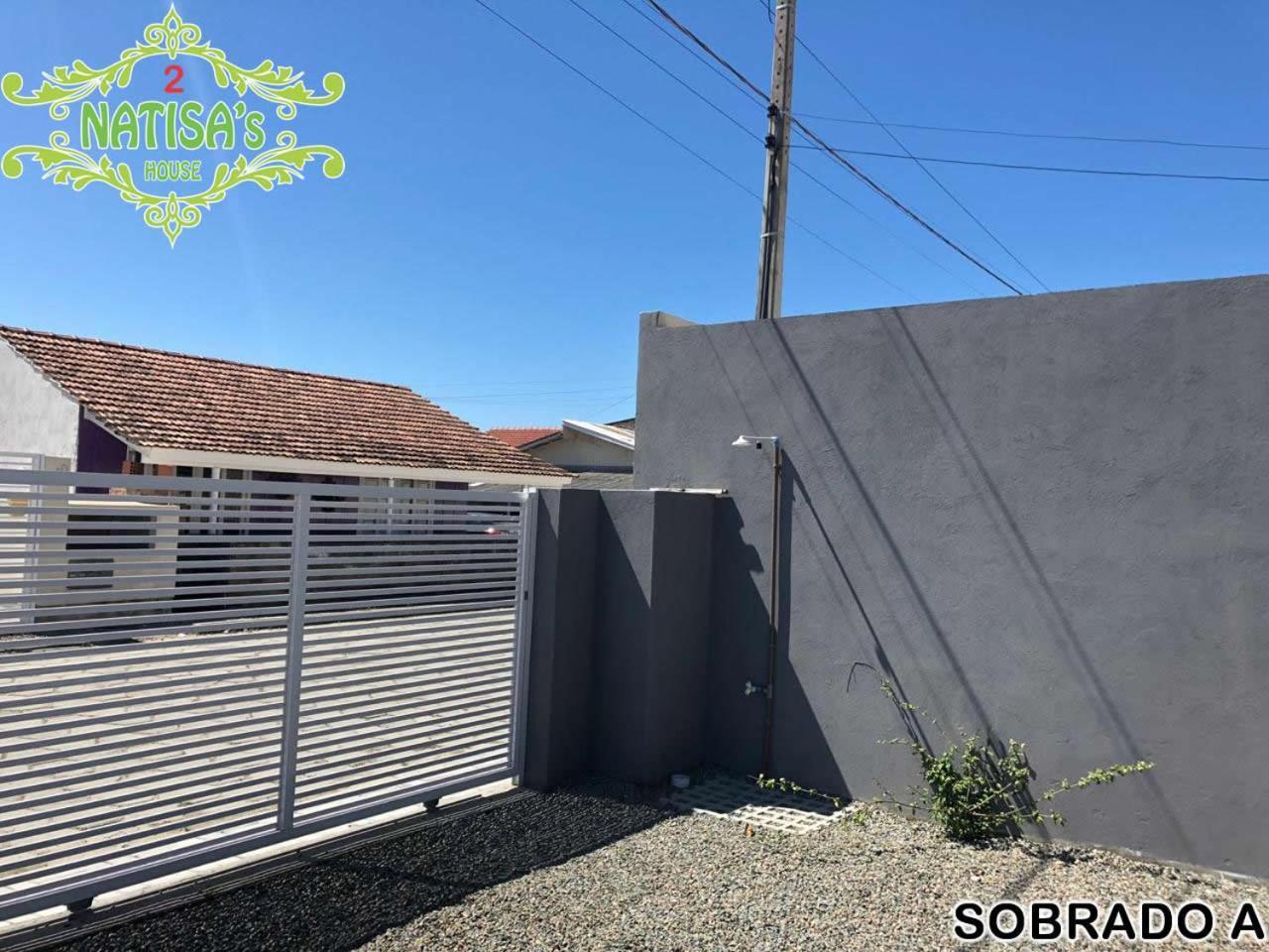 Sobrados Aconchegante Com Piscina 